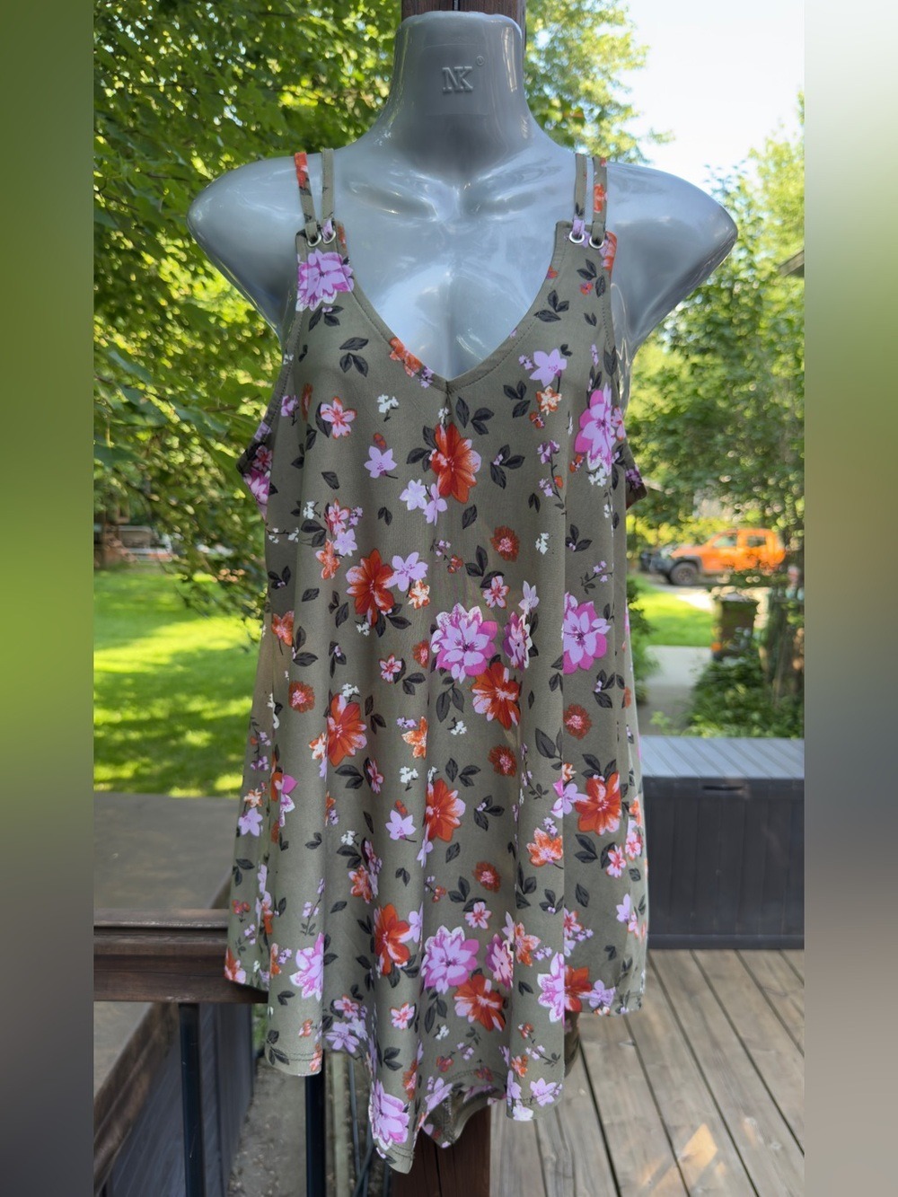 •Lily Morgan Olive Floral Double Strap Tank Top Stretch | Small - Picture 3 of 11